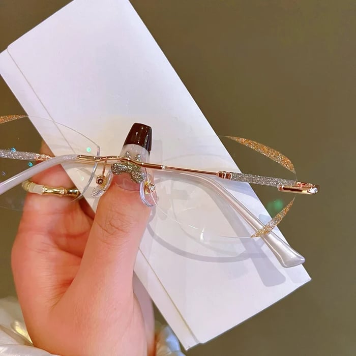 ✨WOMEN'S DIAMOND RIMLESS ANTI-BLUE LIGHT PRESBYOPIA GLASSES